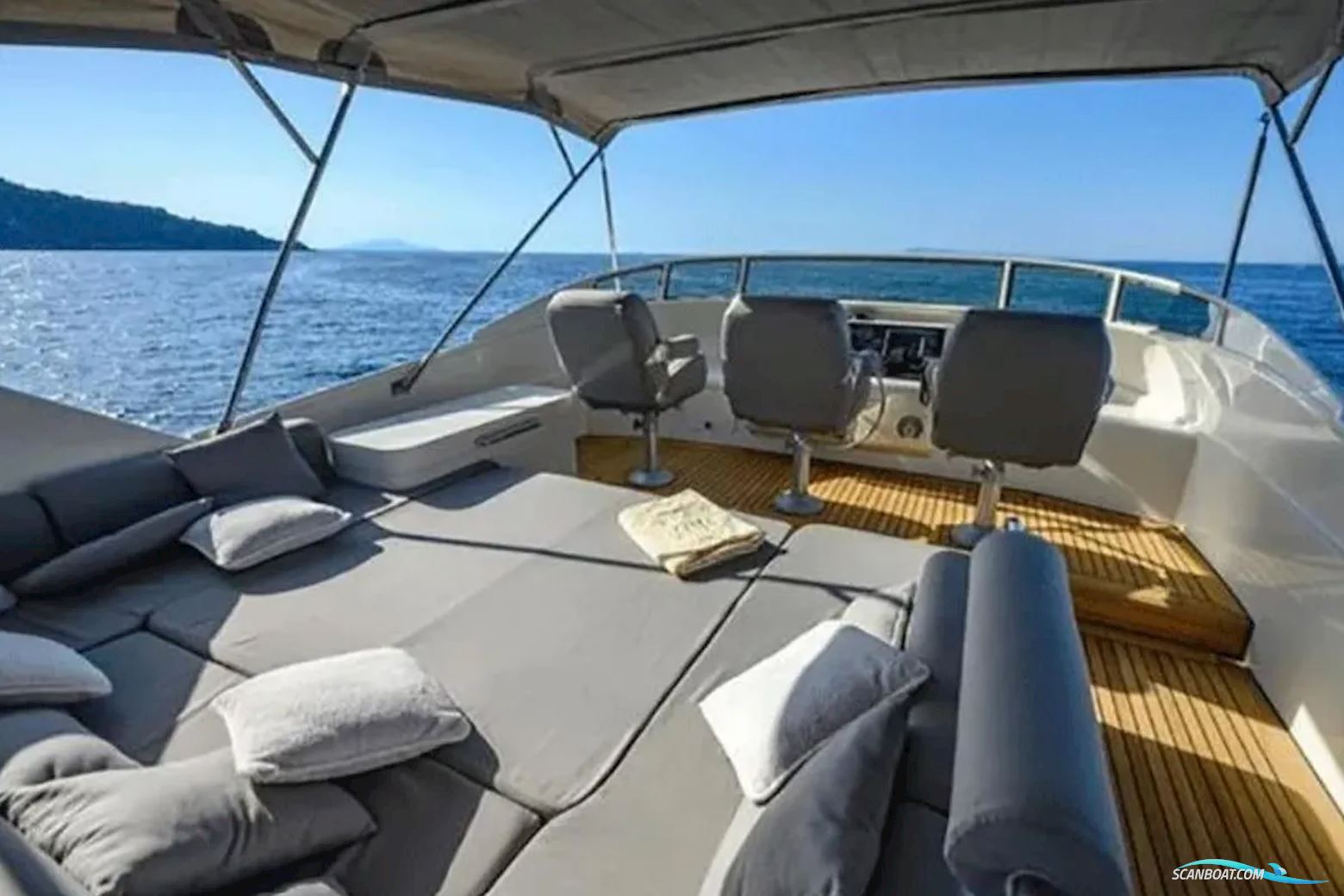Moonen 68 Flybridge