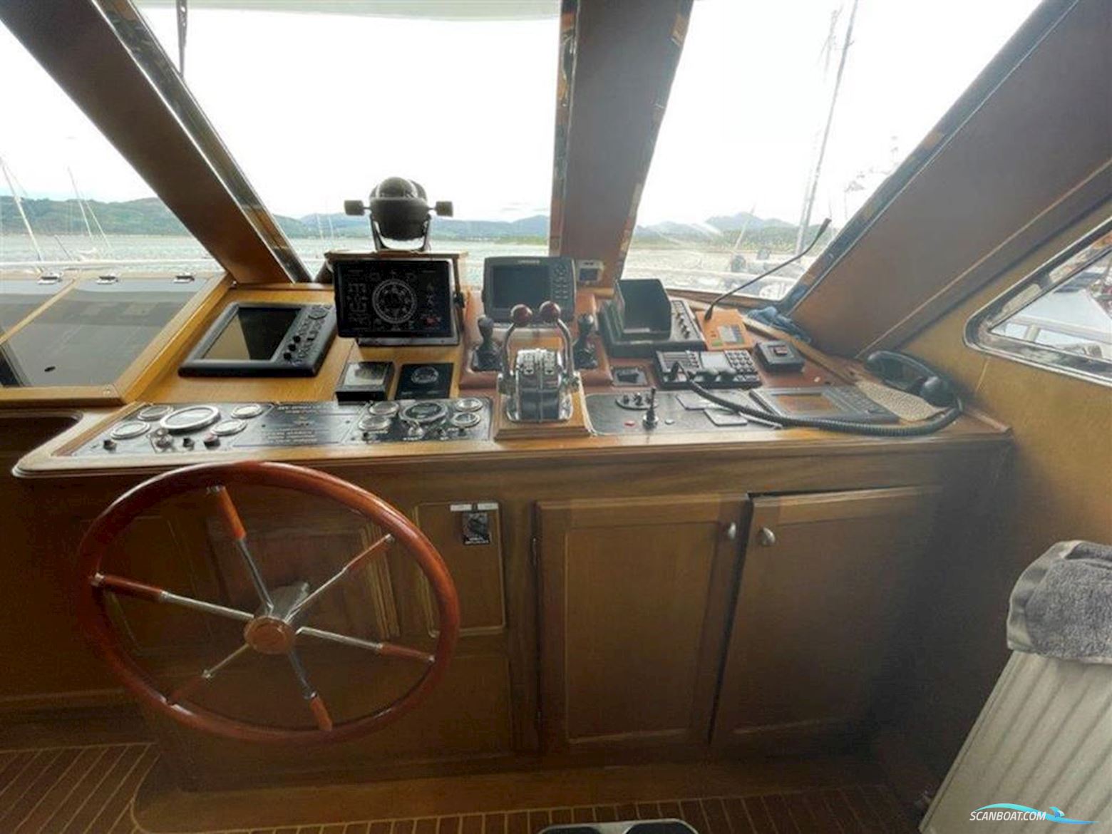 Motor Yacht Karadeniz 34m