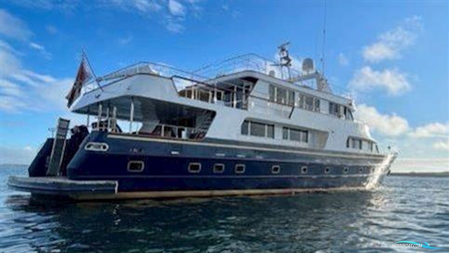 Motor Yacht Karadeniz 34m