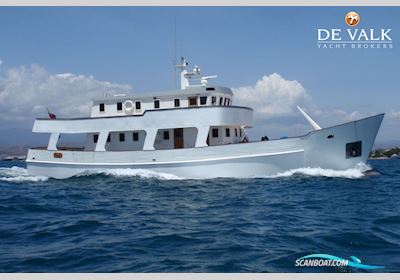 Motorjacht Open kuip Motorbåd 1973, med Baudouin motor, Ej oplyst