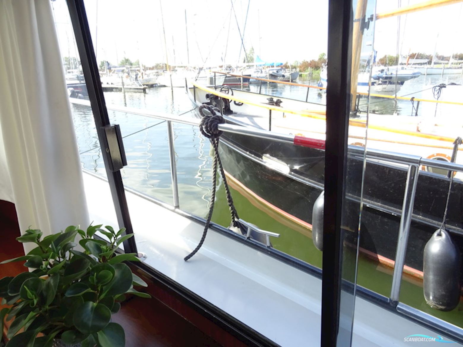 Motorkruiser 12.50 Divali