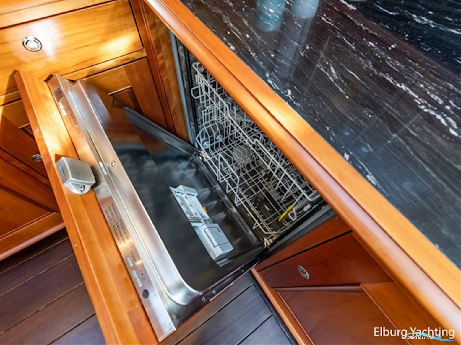 Mulder Classic 77 - Eleonore