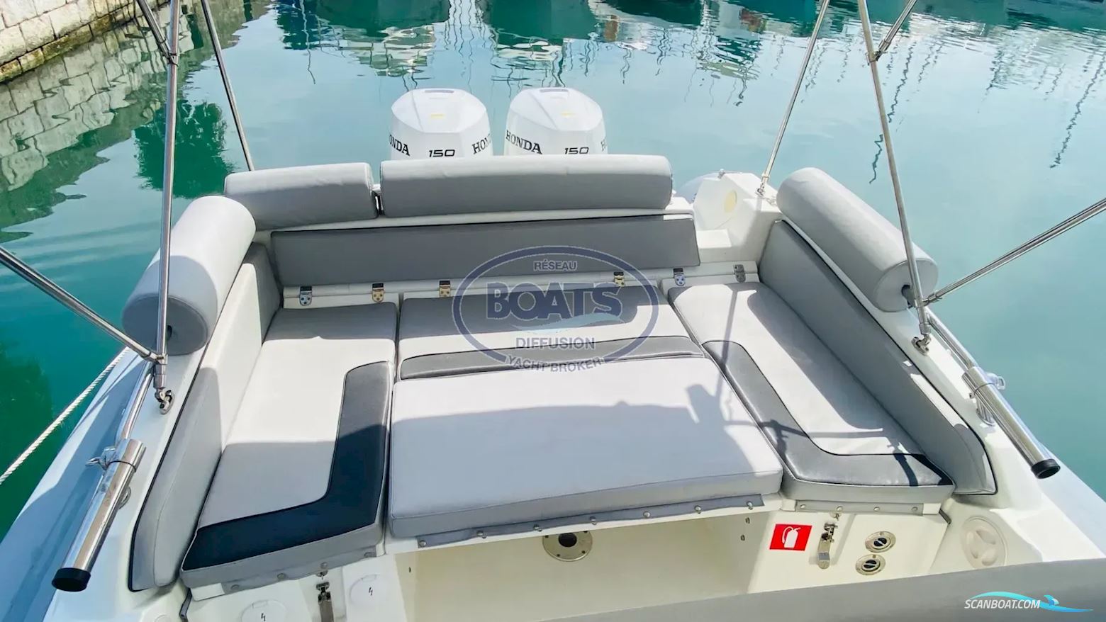 NAUTICA CAB SILVERADO 9