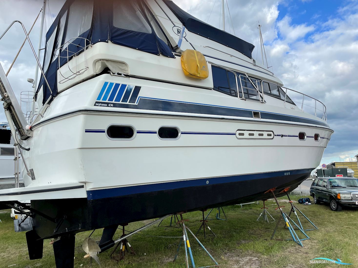 Neptunus 129 AK Fly Motorbåd 1992, med Volvo Penta 61a motor, Danmark