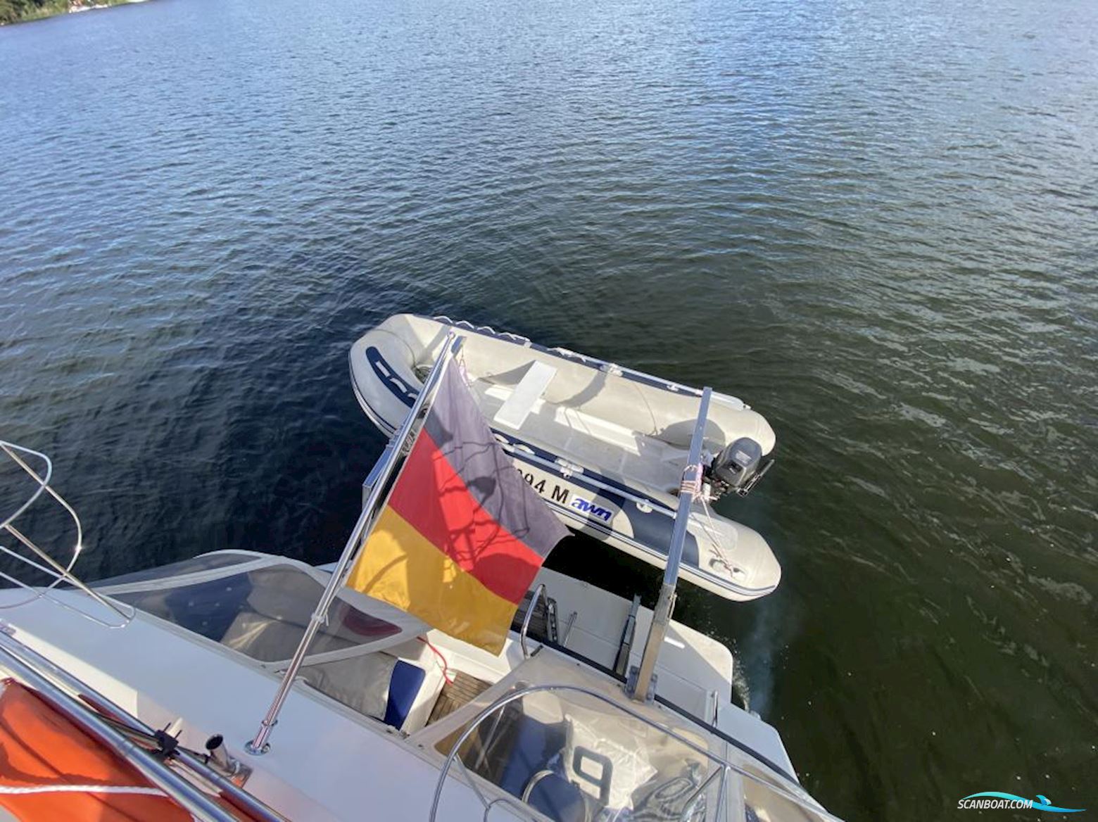 Neptunus 138 Sedan Fly