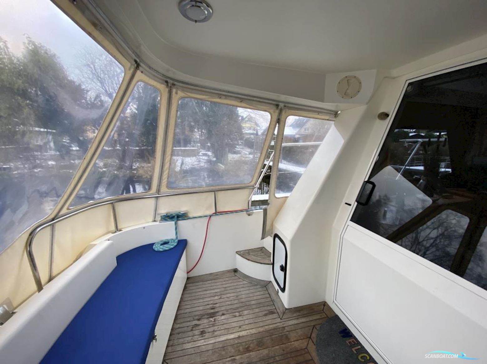 Neptunus 138 Sedan Fly