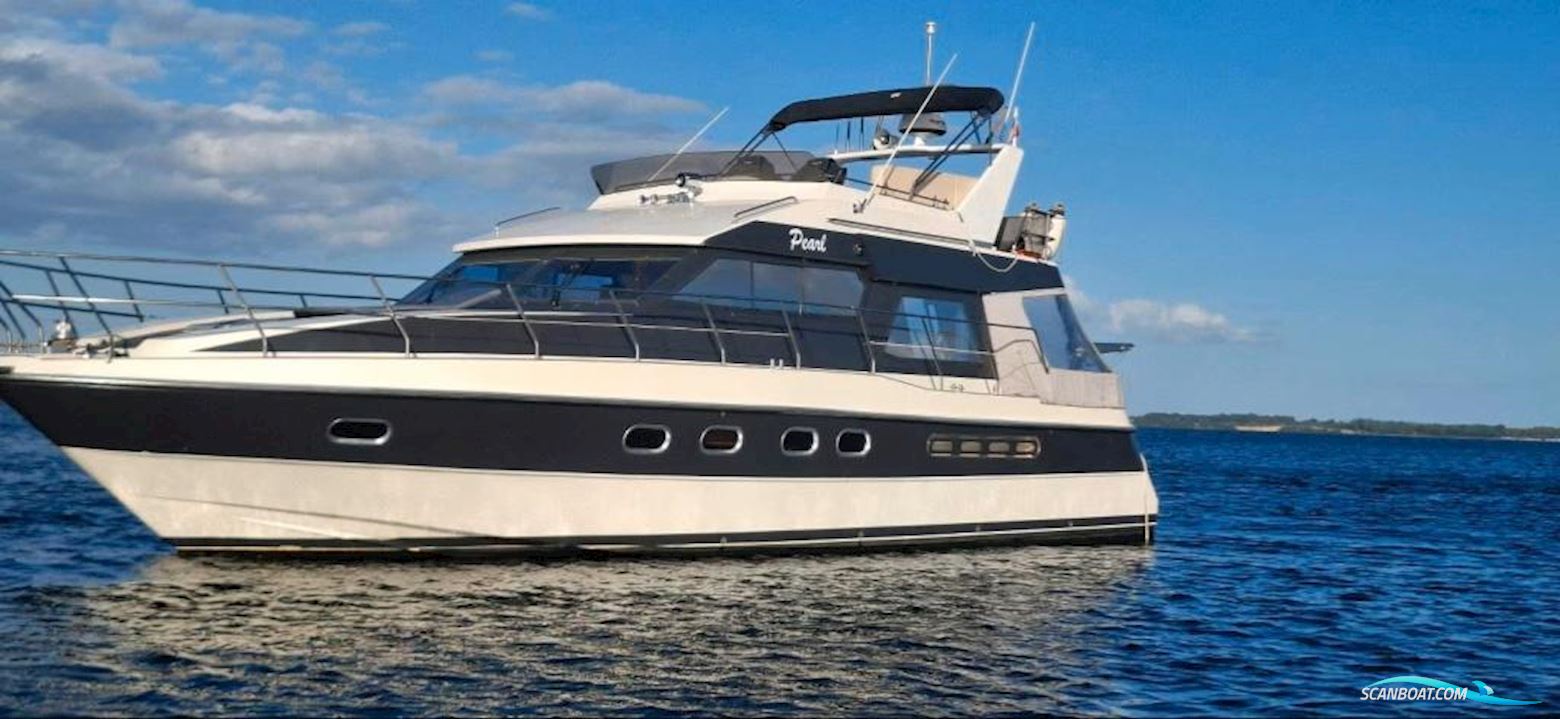 Neptunus 138 Sedan Fly