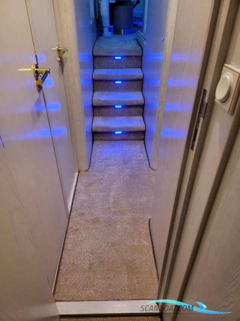 Neptunus 147 Flybridge