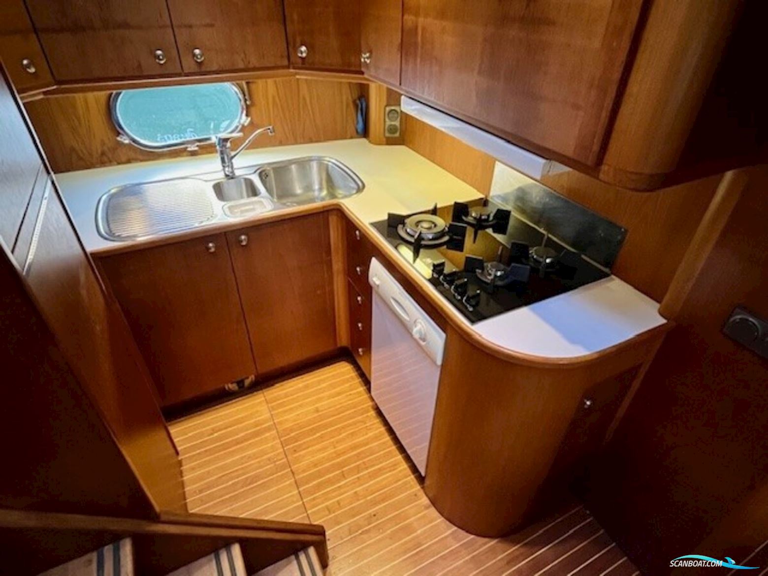 Neptunus 168 Flybridge