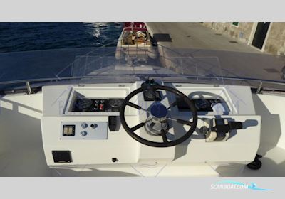 Neptunus Yachts 138 Fly Motorbåd 1991, med Iveco 8361 motor, Kroatien