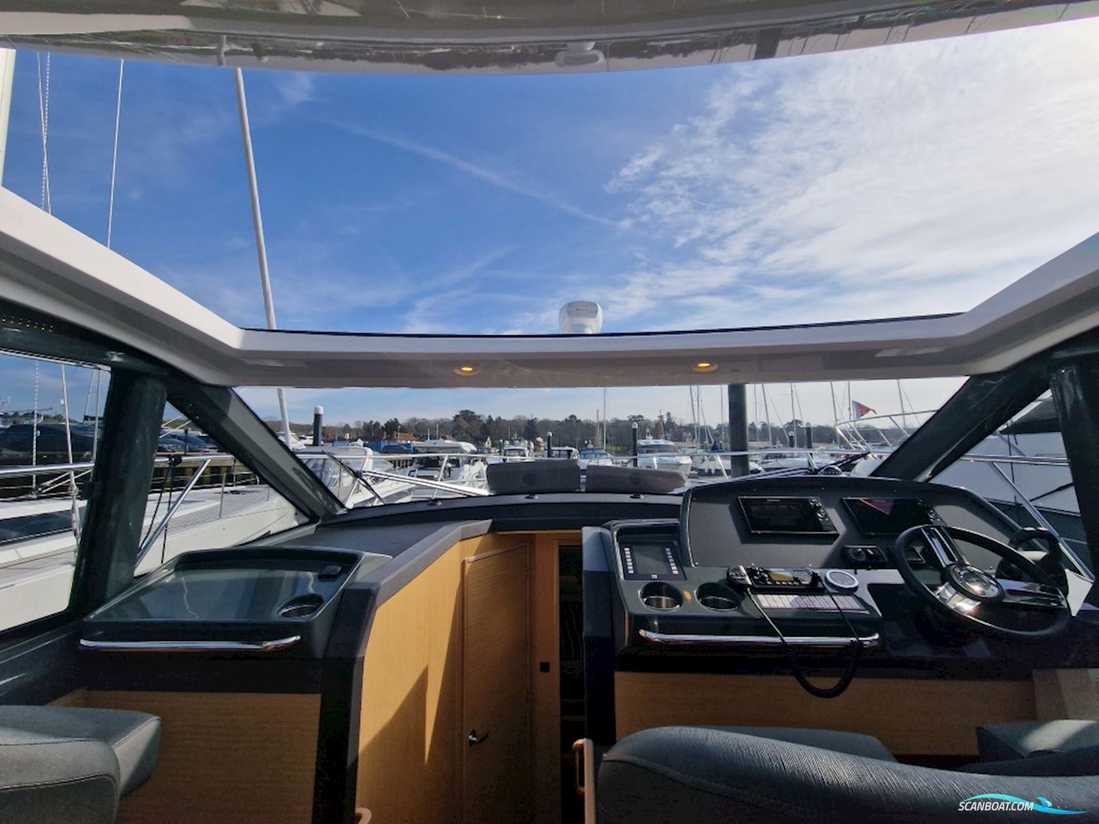 New Bavaria R40 Coupe