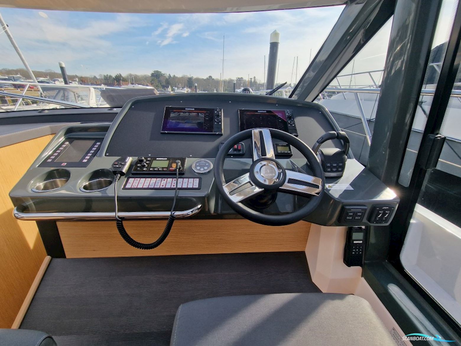 New Bavaria R40 Coupe