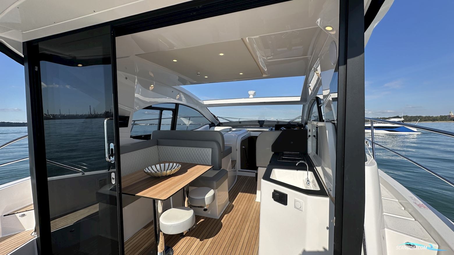 New Bavaria SR41 Coupe