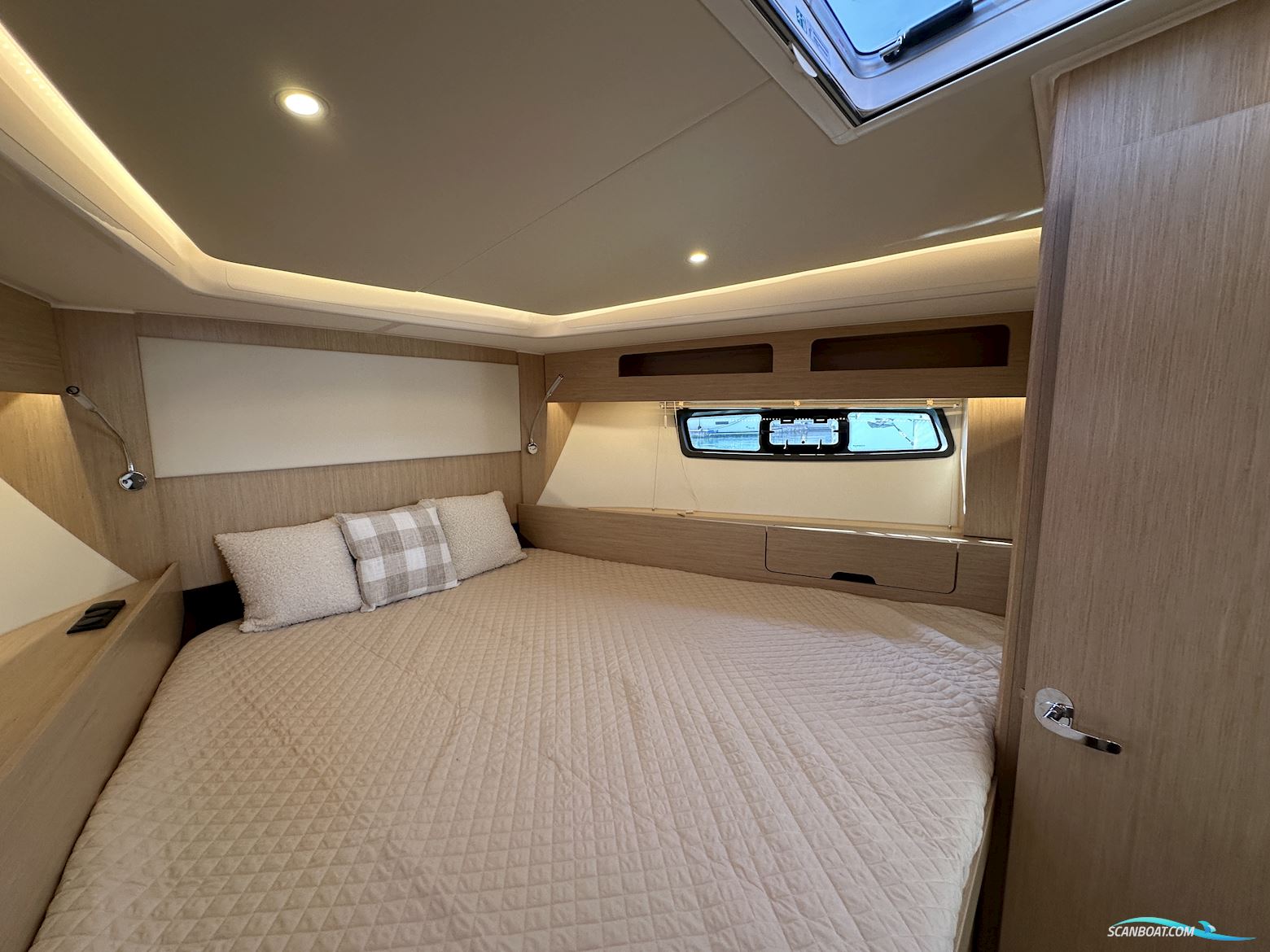 New Bavaria SR41 Coupe