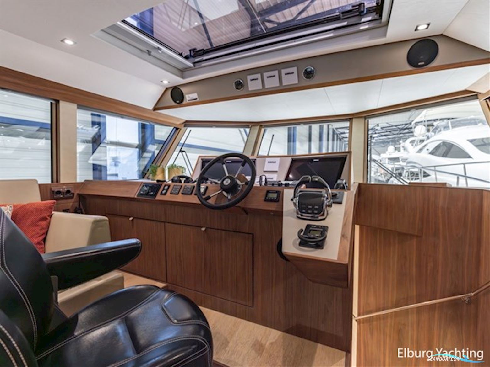 NG Explorer 50 - Pilot Yacht