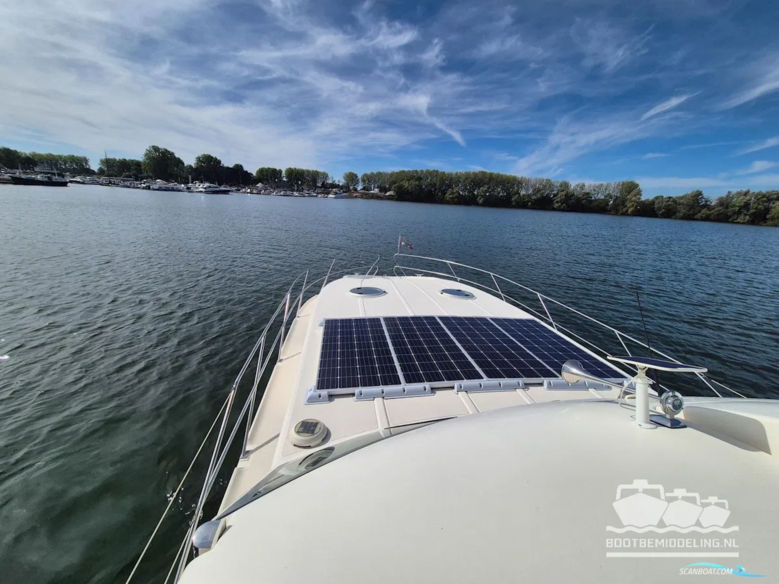 Nicols Yacht Sixto Prestige