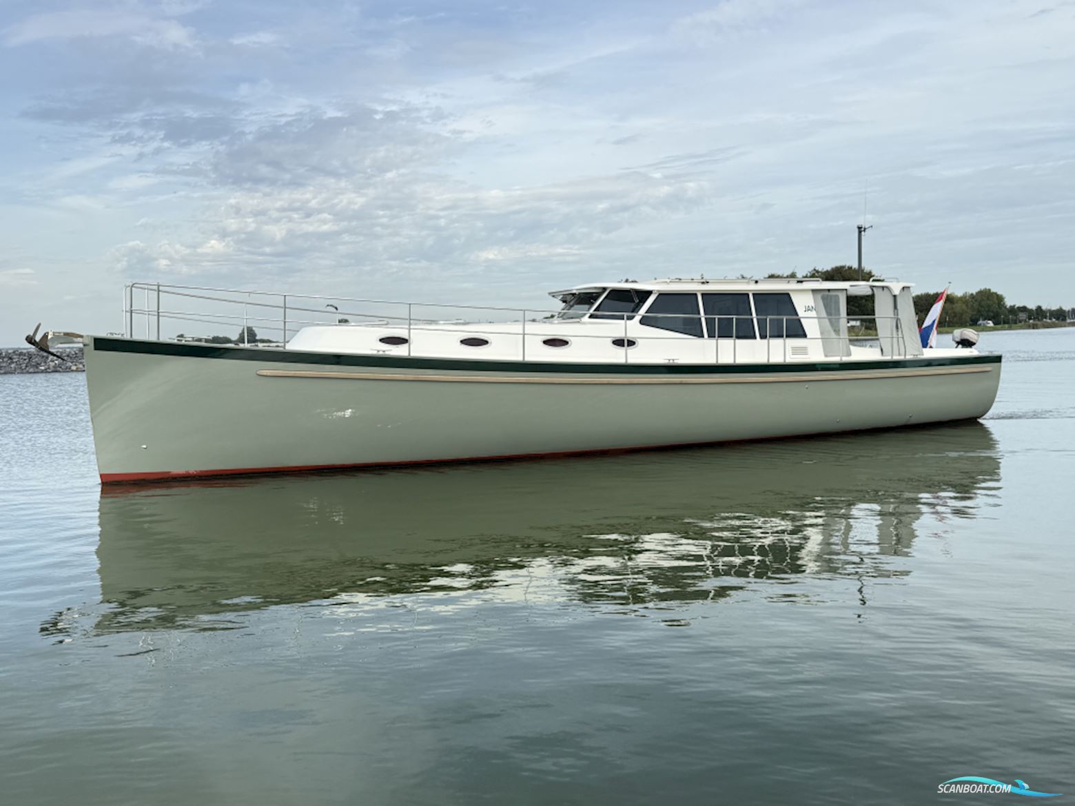Nigel Irens Rangeboat 46 low displacement yacht