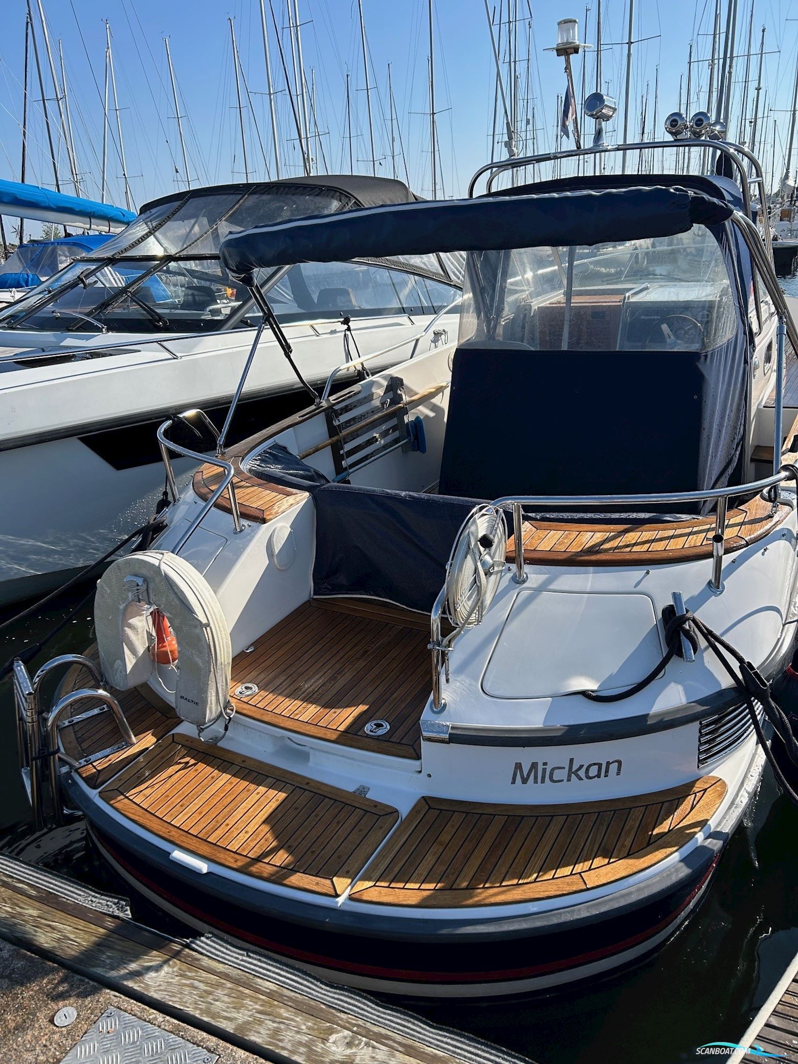 Nimbus 250 R