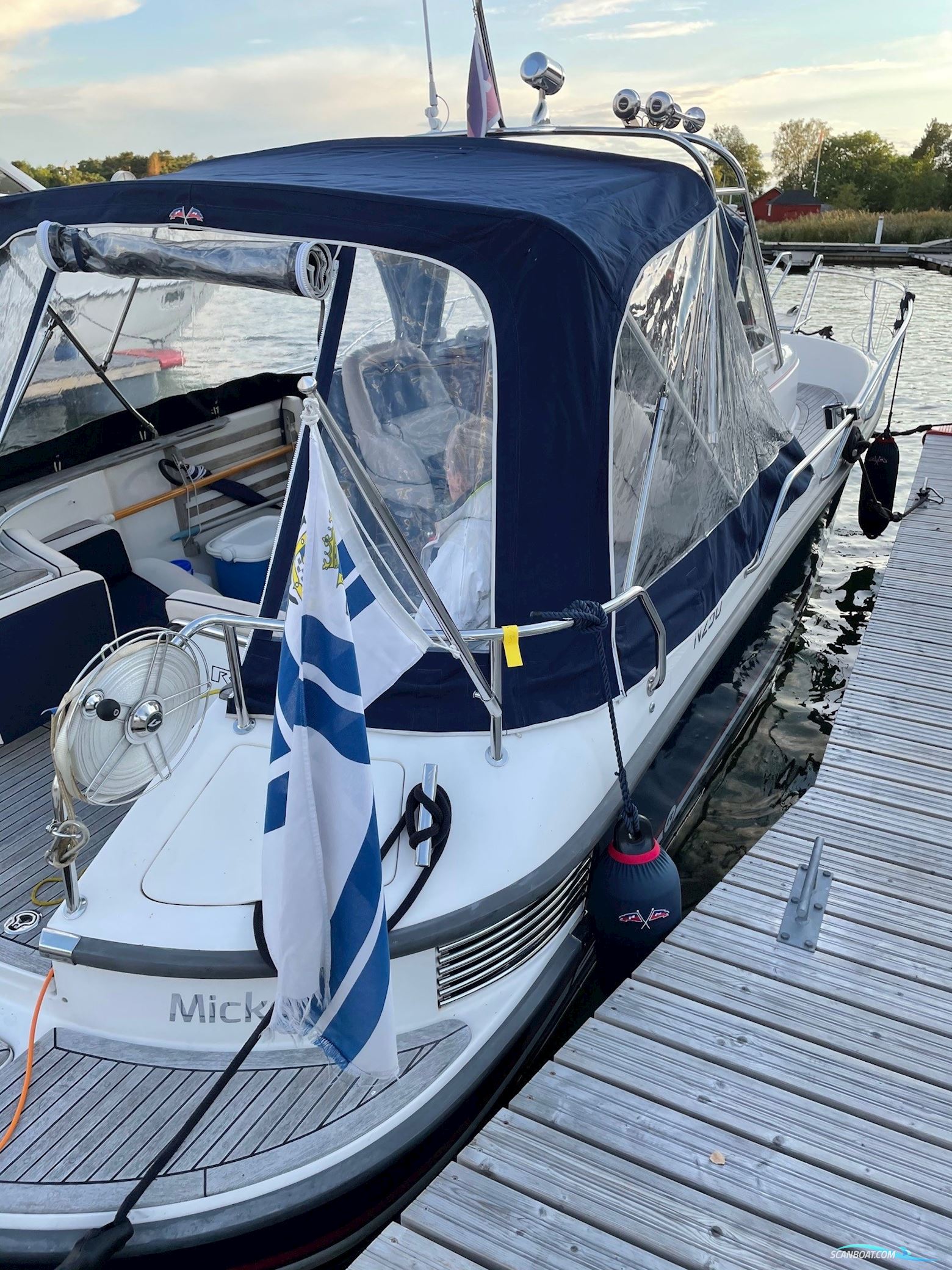 Nimbus 250 R