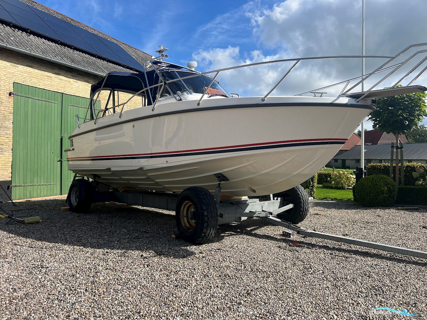 Nimbus 250 R