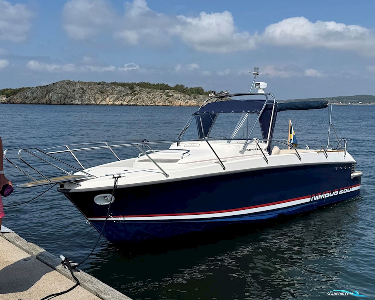Nimbus 250R Motorbåd 2002, med Volvo Penta KAD 44P EDC motor, Sverige