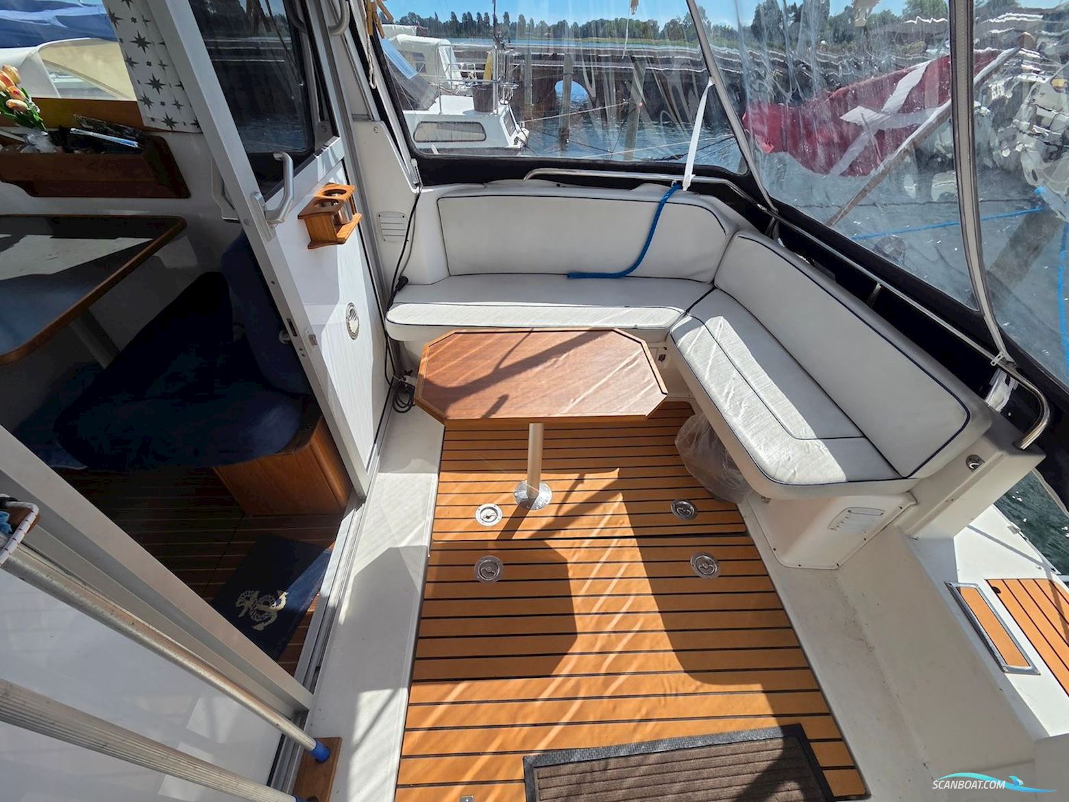 Nimbus 280 Coupe