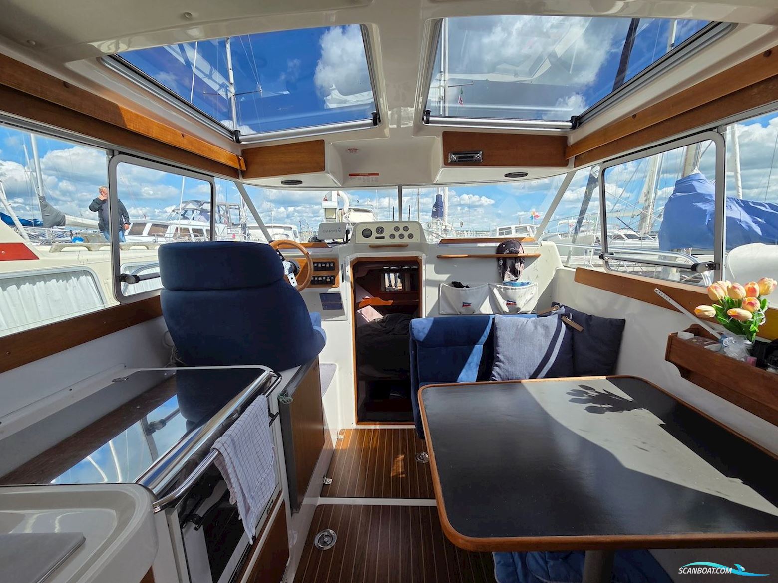 Nimbus 280 Coupe
