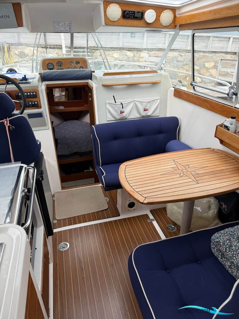 Nimbus 280 Coupe