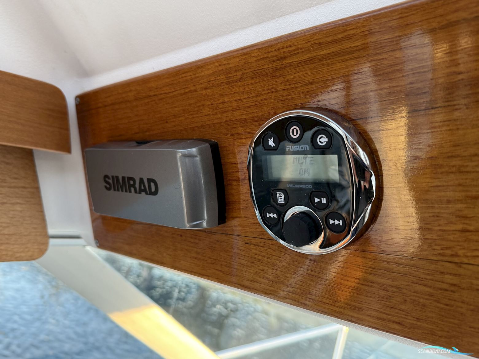 Nimbus 310 Coupe, Nedsat.