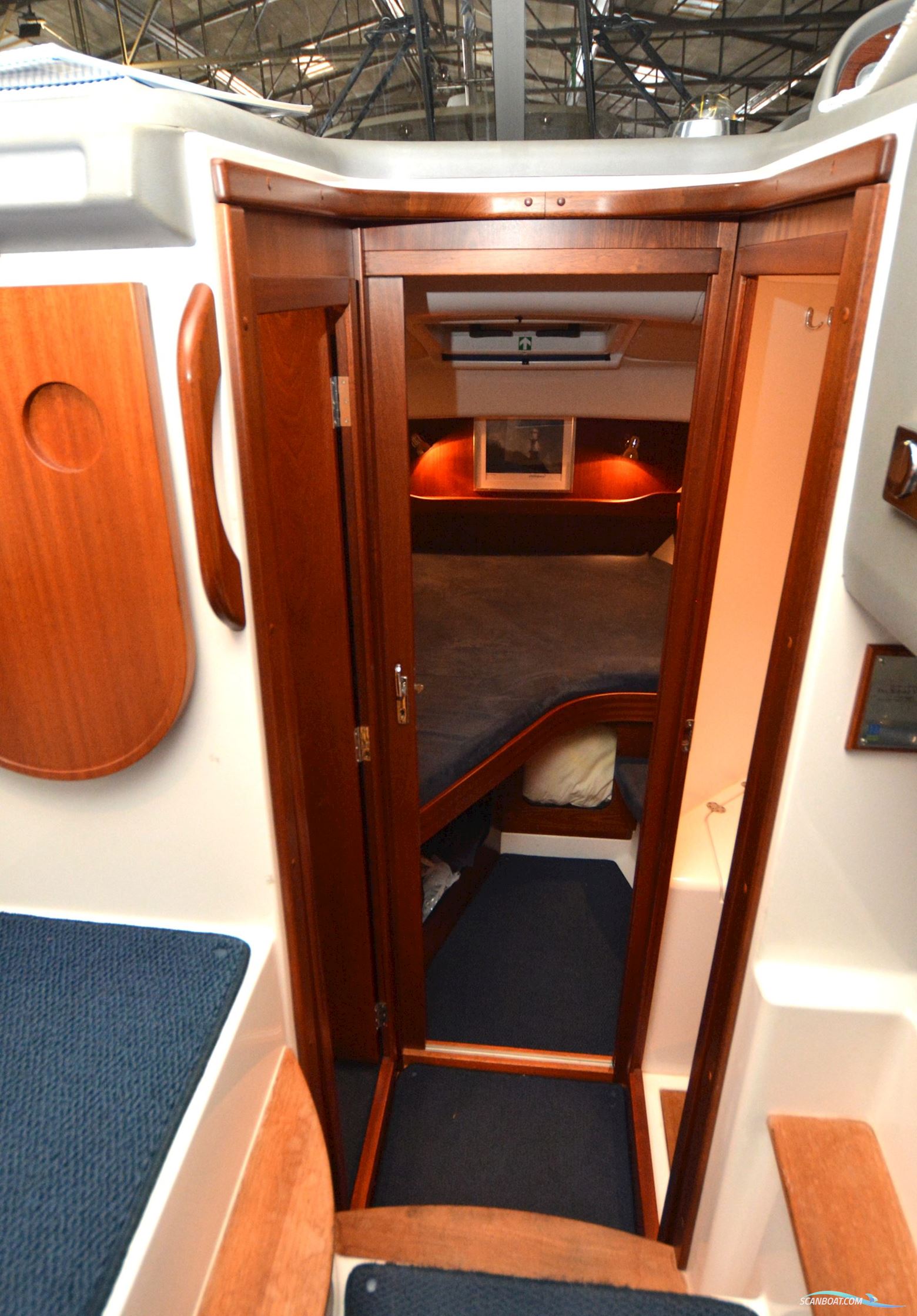 Nimbus 340 Commander Fly
