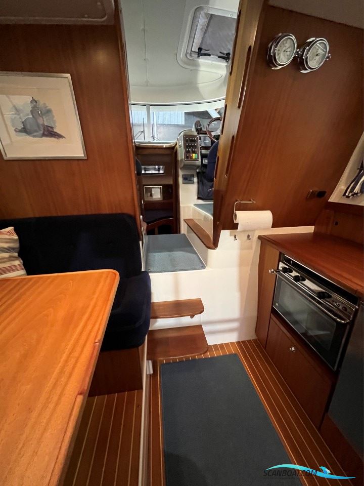 Nimbus 340 Commander