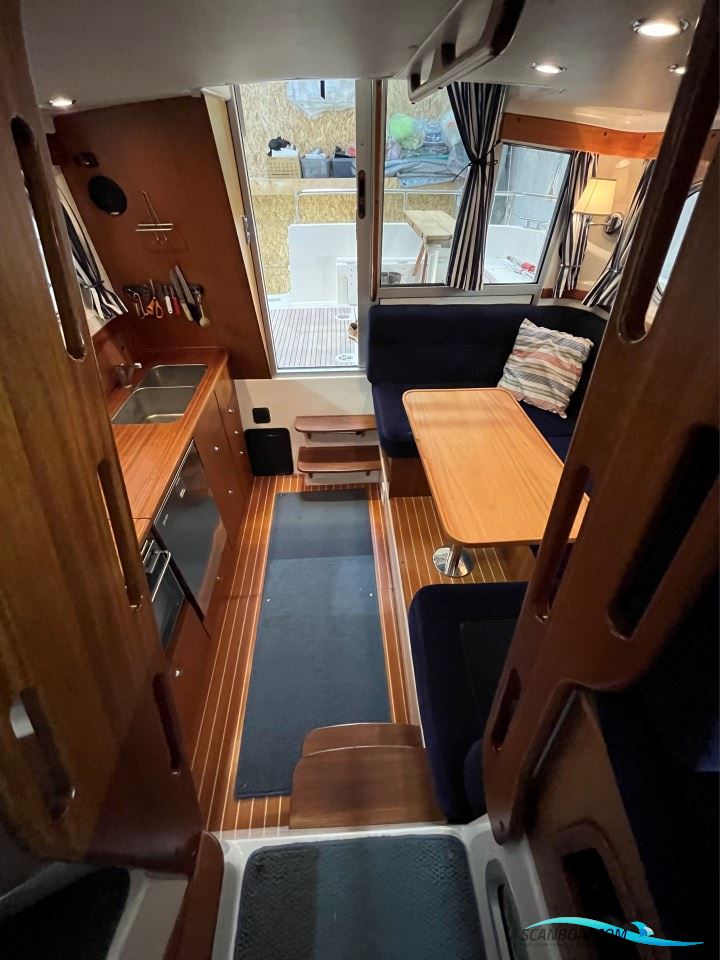 Nimbus 340 Commander