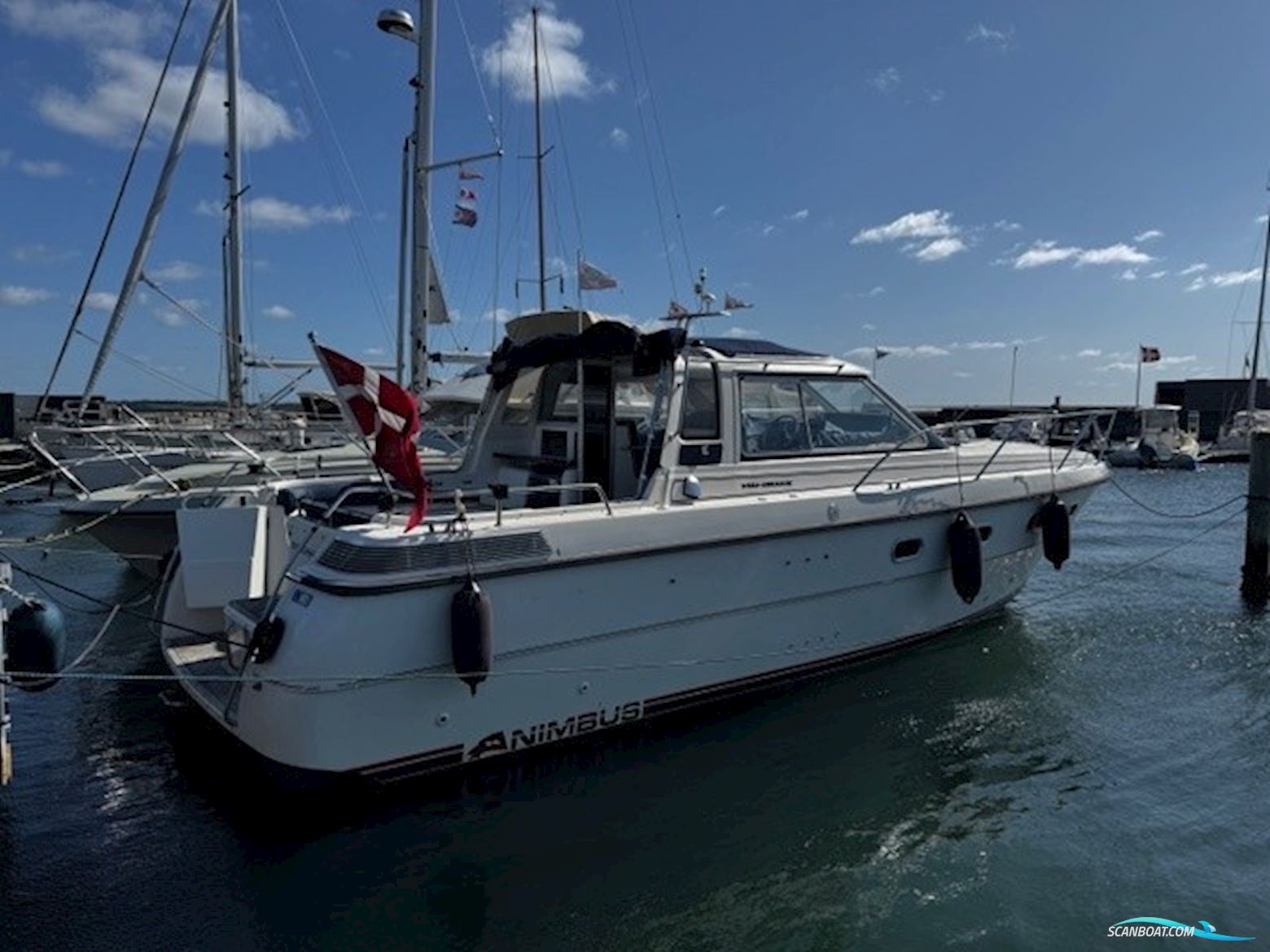 Nimbus 35 DC Motorbåd 1989, med Volvo Penta
 motor, Danmark