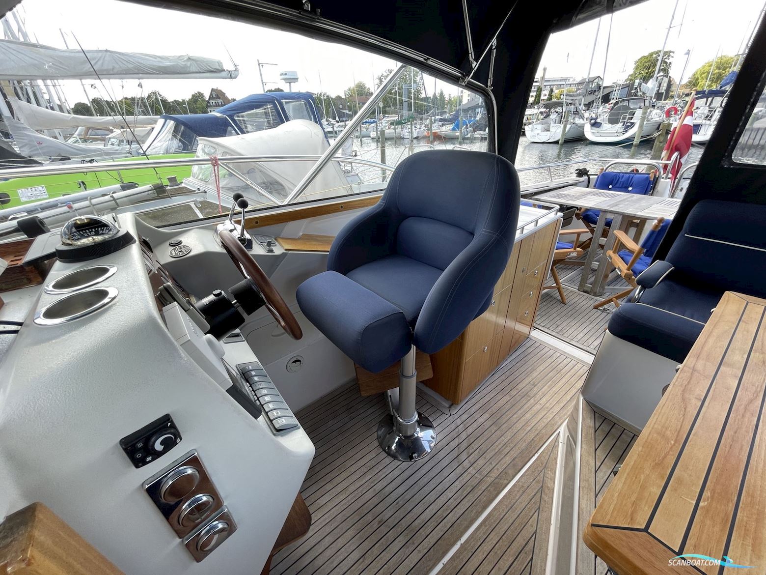 Nimbus 35 Nova Coupe