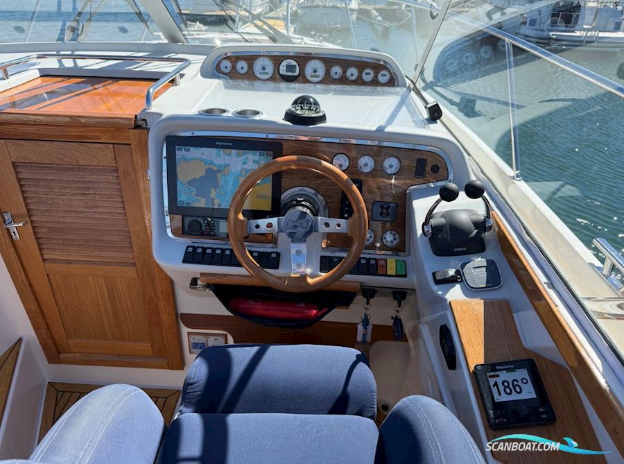 Nimbus 35 Nova