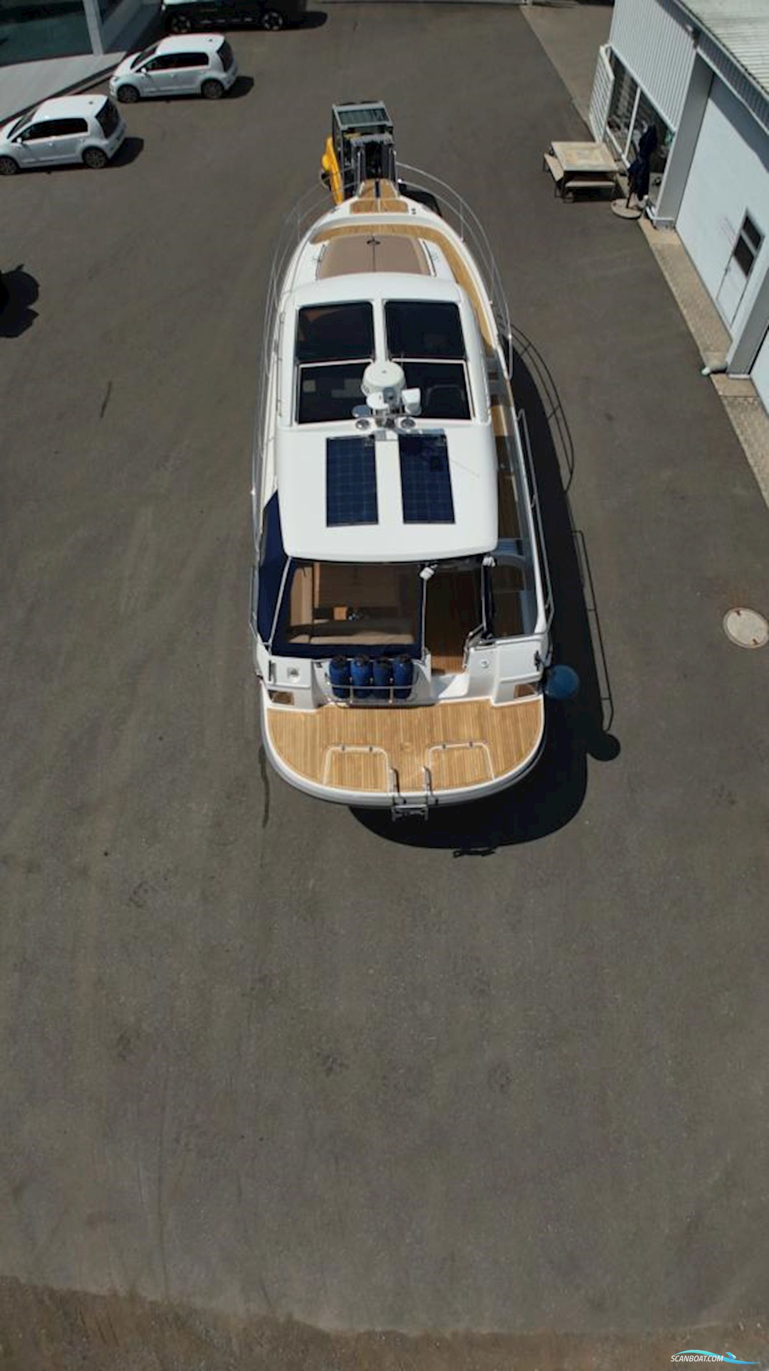 Nimbus 365 Coupé