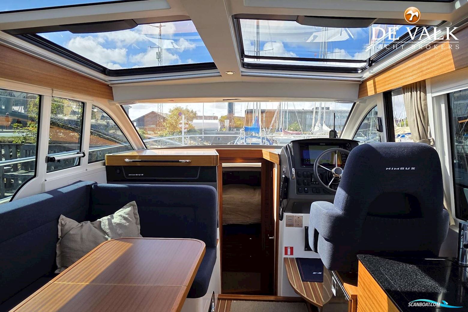 NIMBUS 365 Coupe