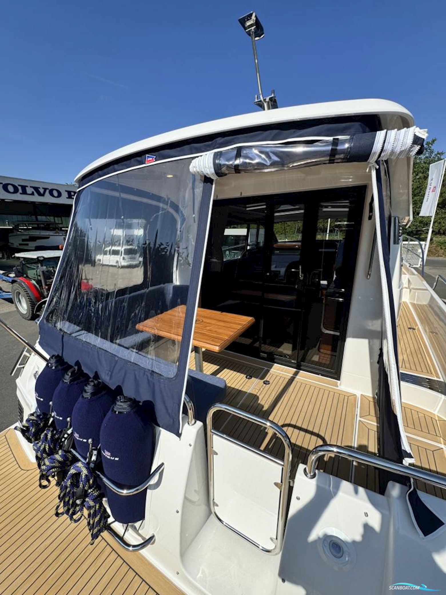 Nimbus 365 Coupe
