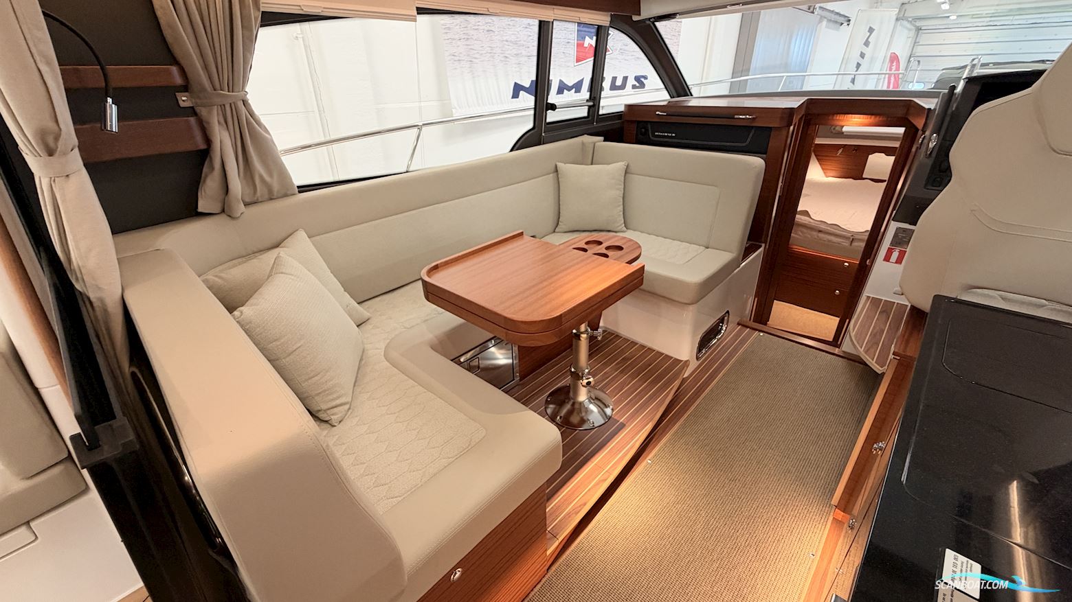 Nimbus 365 Coupe