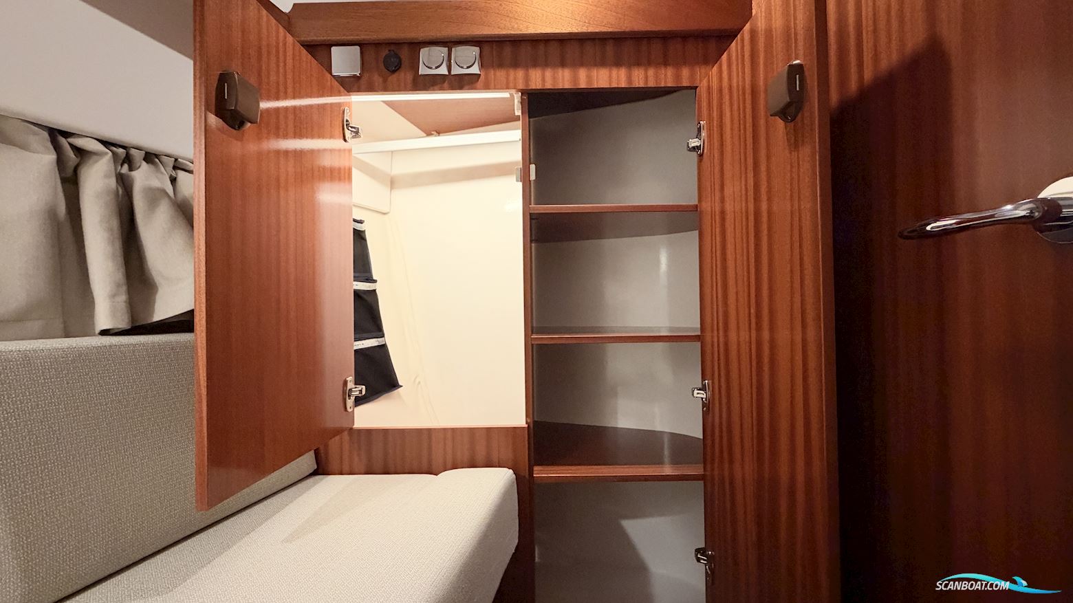 Nimbus 365 Coupe