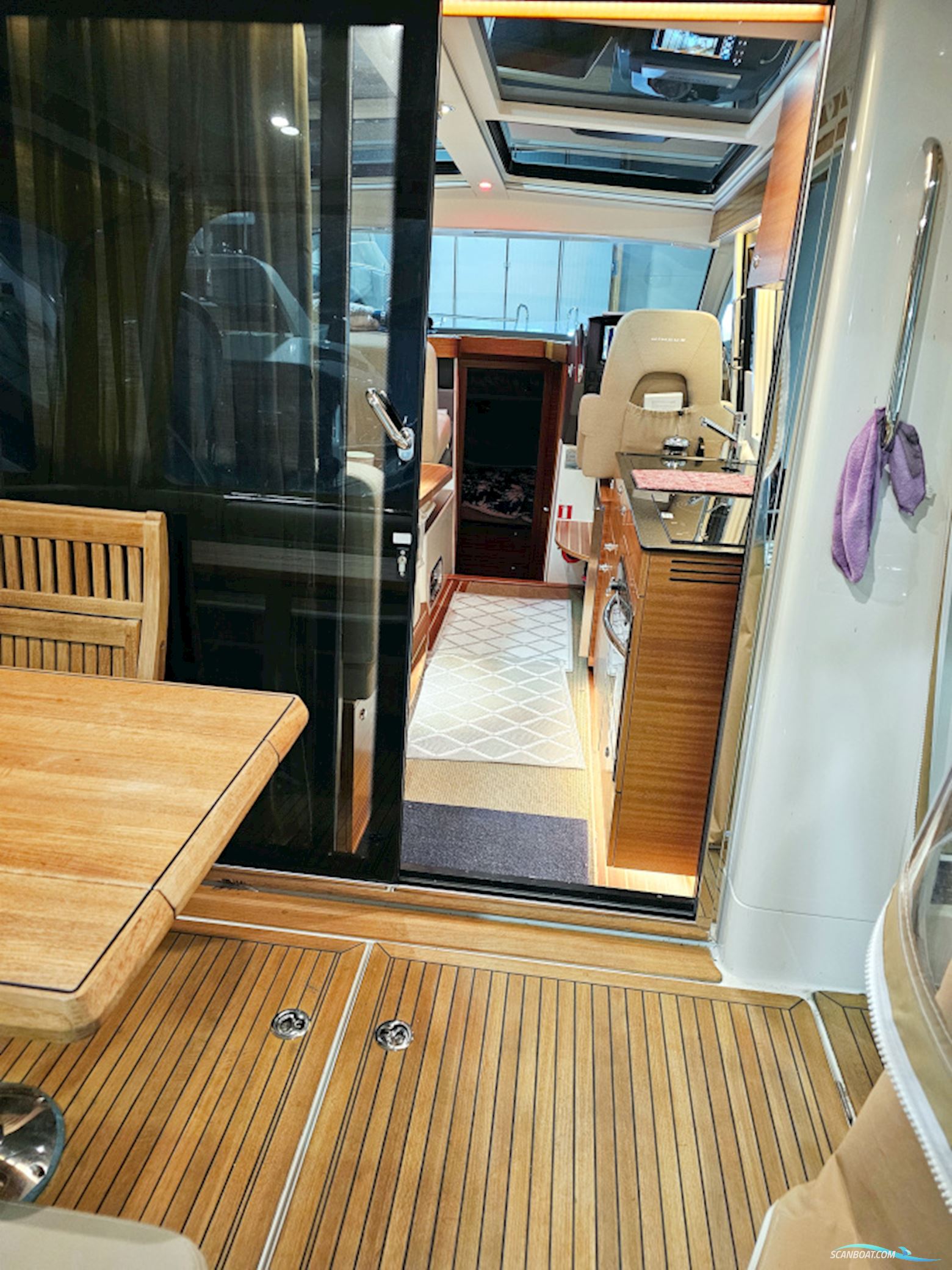 Nimbus 365 Coupe Volvo Penta D6-435 EVC II