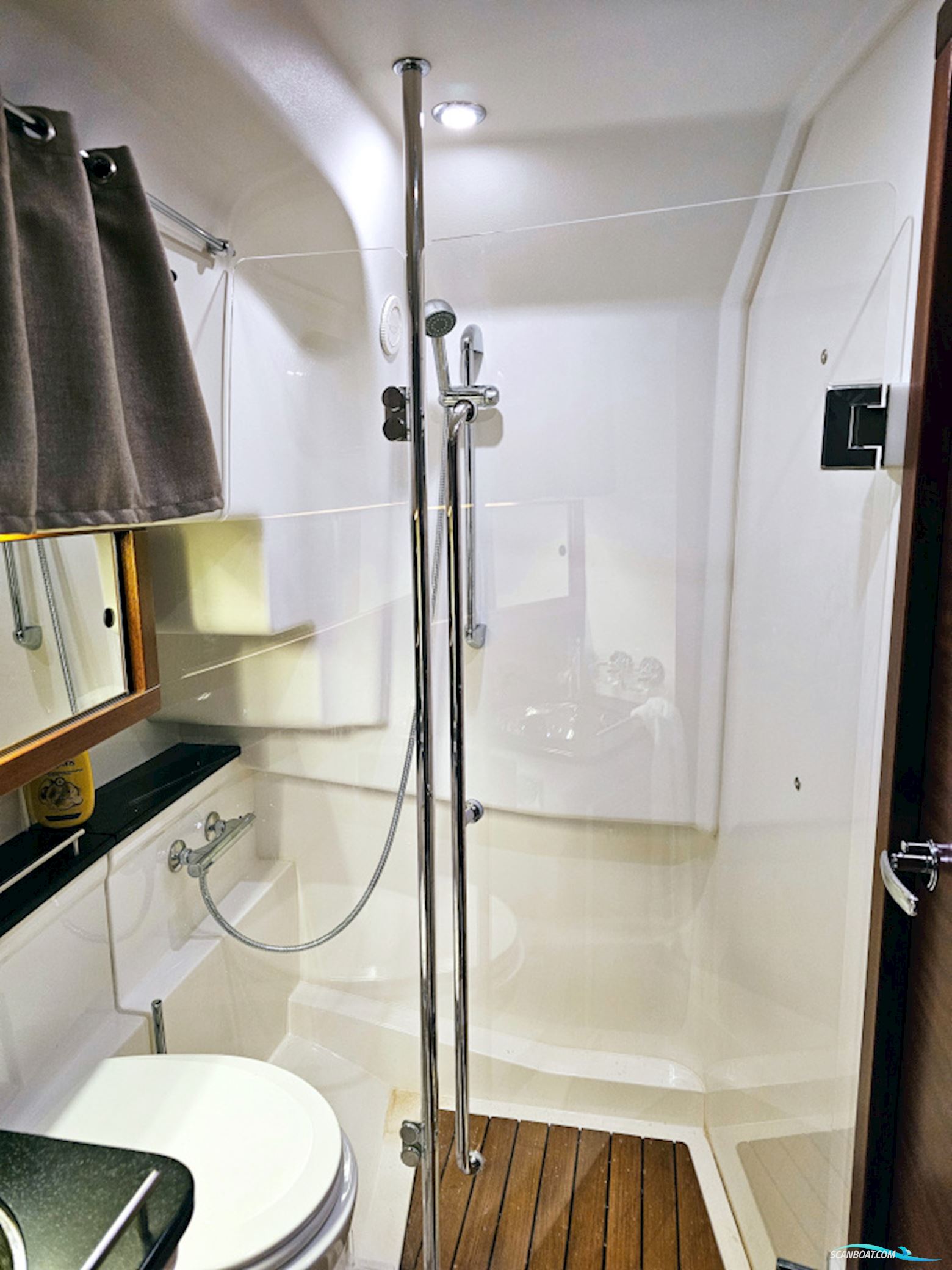 Nimbus 365 Coupe Volvo Penta D6-435 EVC II