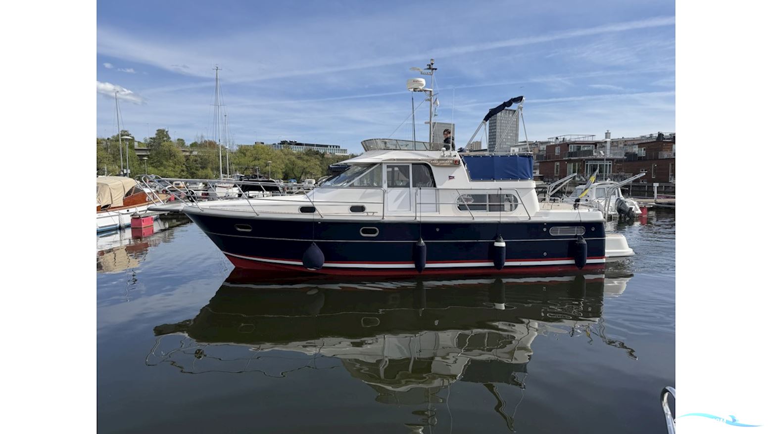 Nimbus 370 Coupé Motorbåd 2002, med Volvo Penta motor, Sverige