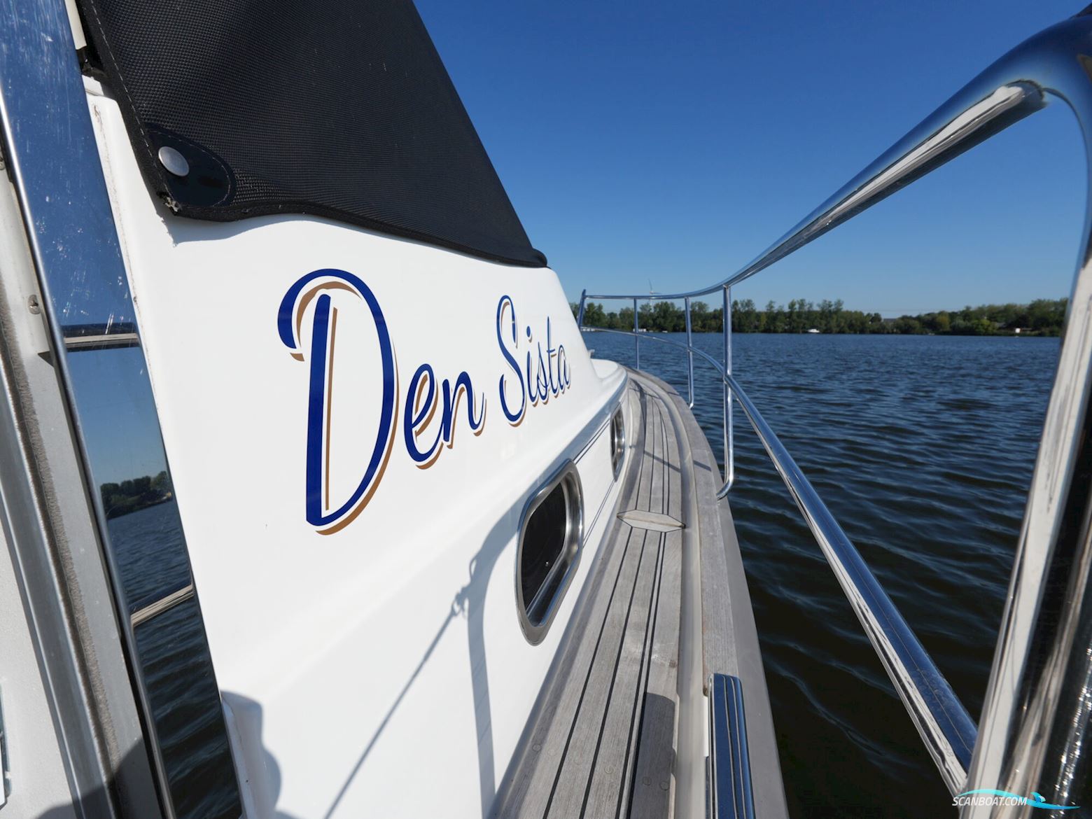 Nimbus 380 Commander