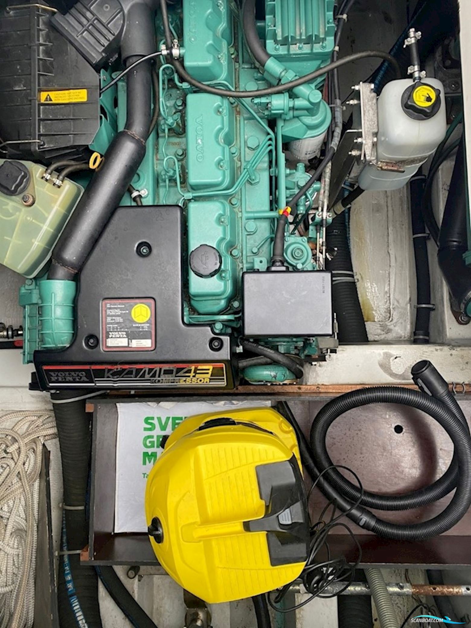 Nimbus 380 Commander