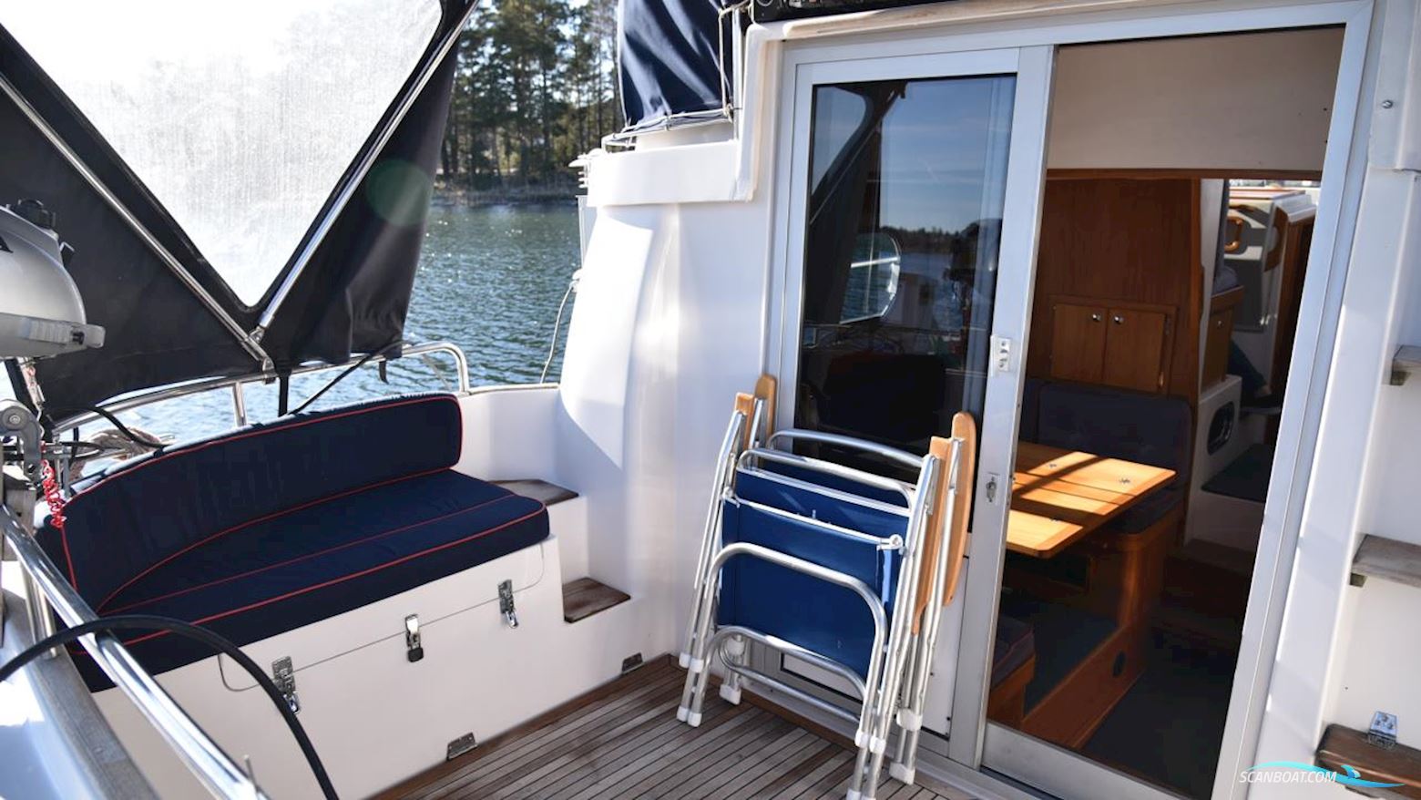 Nimbus 380 Commander