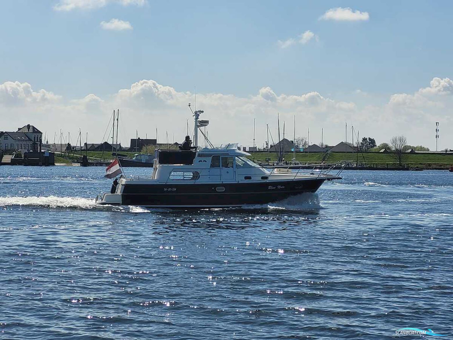 Nimbus 380 Commander