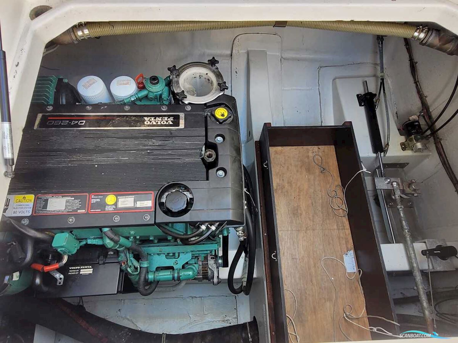 Nimbus 380 Commander