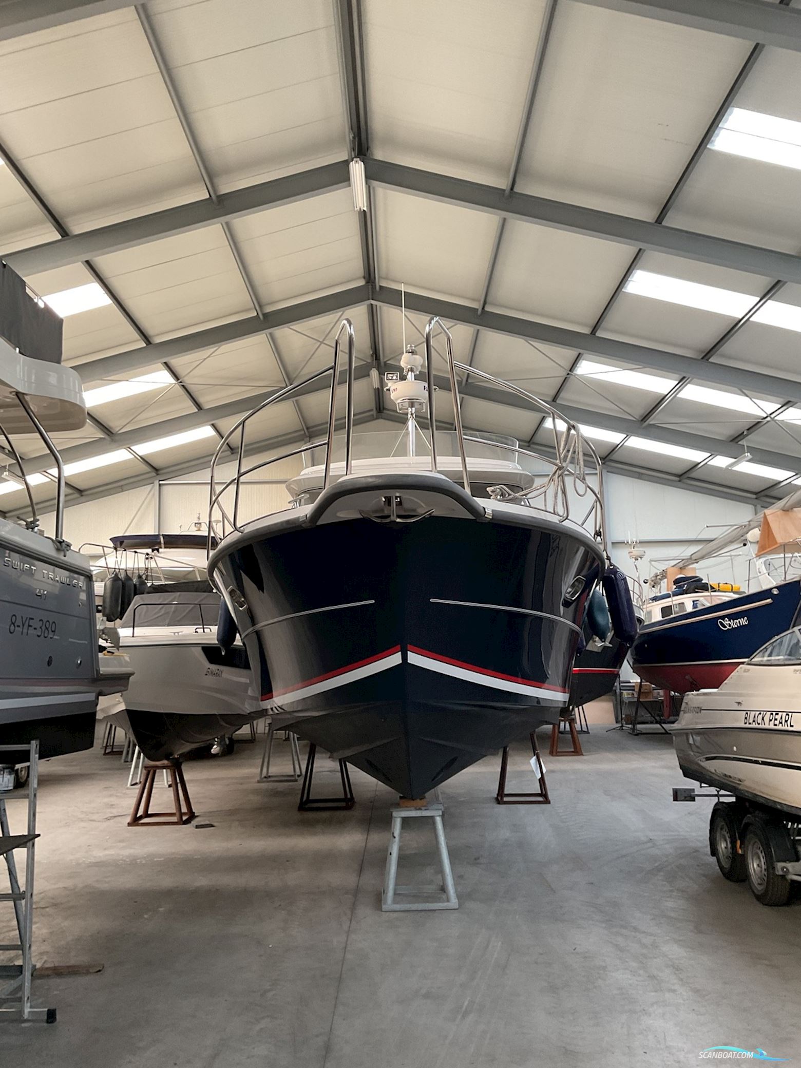 Nimbus 380 Commander