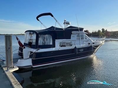 Nimbus 380 Commander Motorbåd 2004, med Volvo Penta KAMD43P motor, Danmark